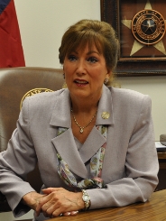 Texas-State-Representative-Barbara-Nash-at-desk.jpg